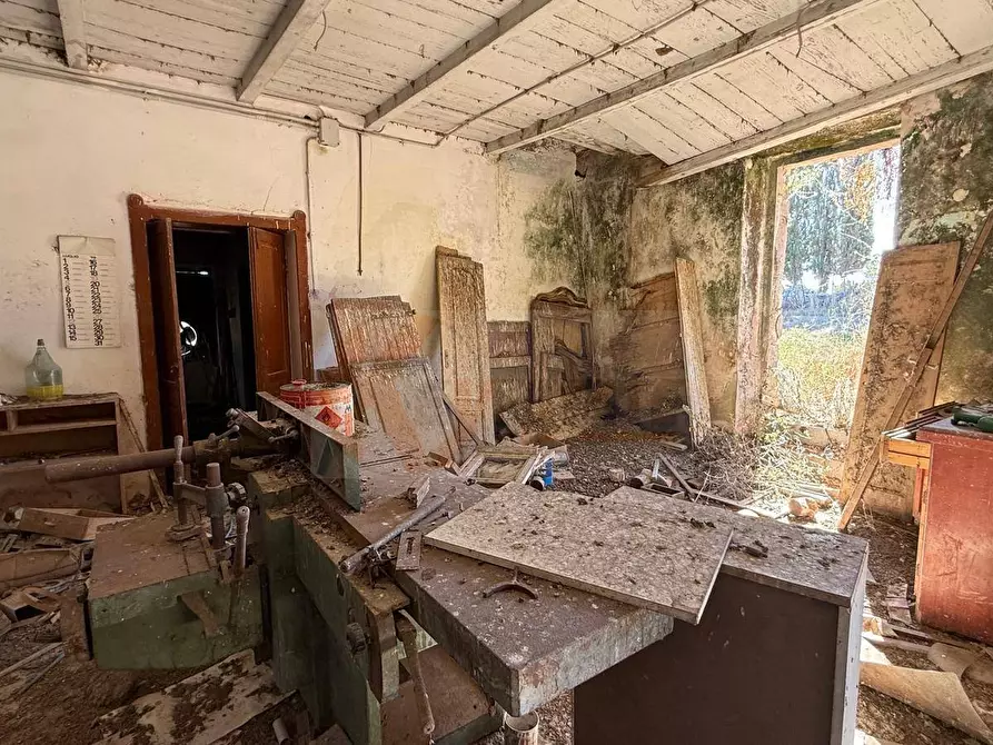 Immagine 27 di Terreno residenziale in vendita  in strada statale carlo felice a Sassari