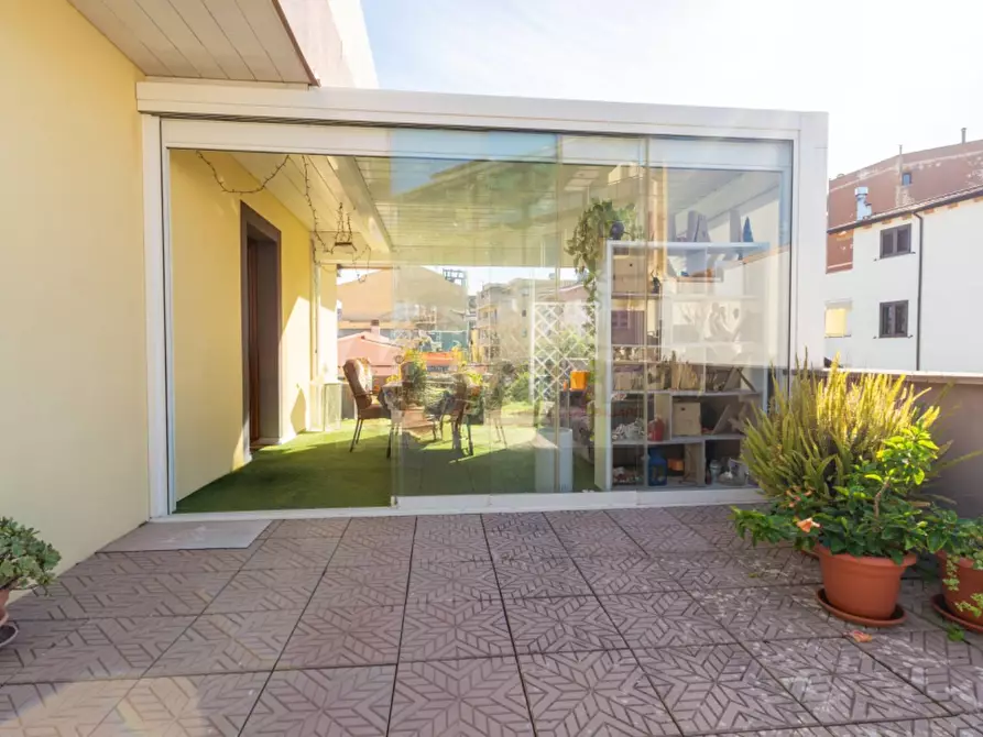 Immagine 32 di Appartamento in vendita  in via Monsignor Marongiu 17 a Sassari