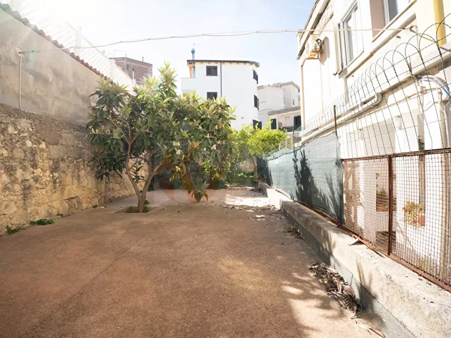 Immagine 41 di Appartamento in vendita  in via Monsignor Marongiu 17 a Sassari