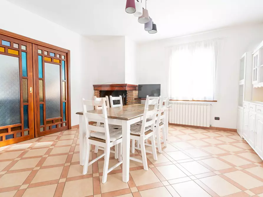 Immagine 5 di Villa in vendita  in Via Pischina De Sa Uda 9 a Banari