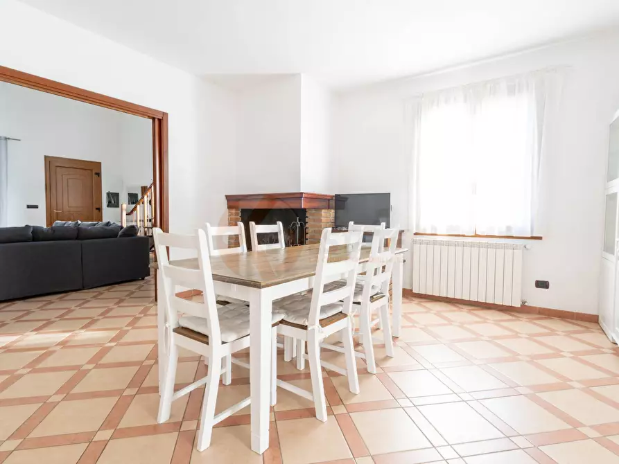 Immagine 7 di Villa in vendita  in Via Pischina De Sa Uda 9 a Banari