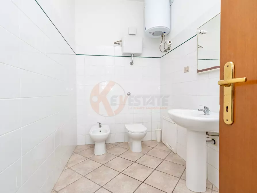 Immagine 14 di Appartamento in vendita  in cordo francesco vico 17 a Sassari