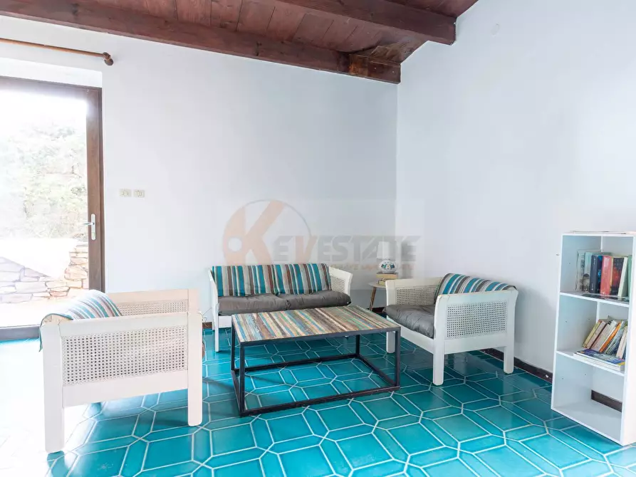 Immagine 3 di Villetta a schiera in vendita  in viale la pelosa 1a a Sassari