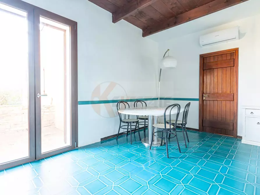 Immagine 6 di Villetta a schiera in vendita  in viale la pelosa 1a a Sassari