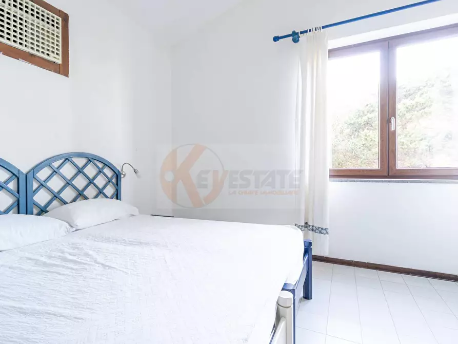 Immagine 11 di Villetta a schiera in vendita  in viale la pelosa 1a a Sassari