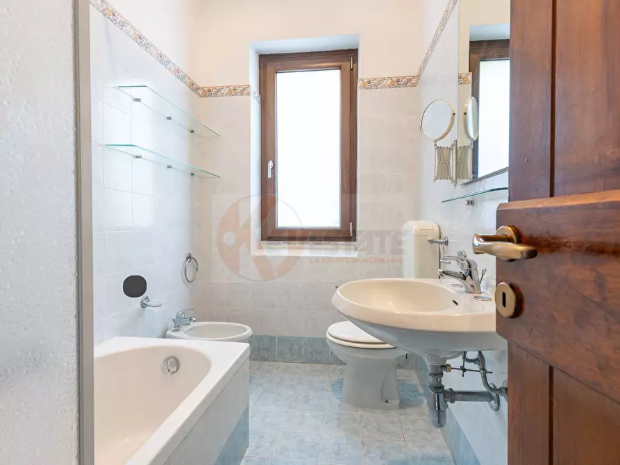 Immagine 19 di Villetta a schiera in vendita  in viale la pelosa 1a a Sassari