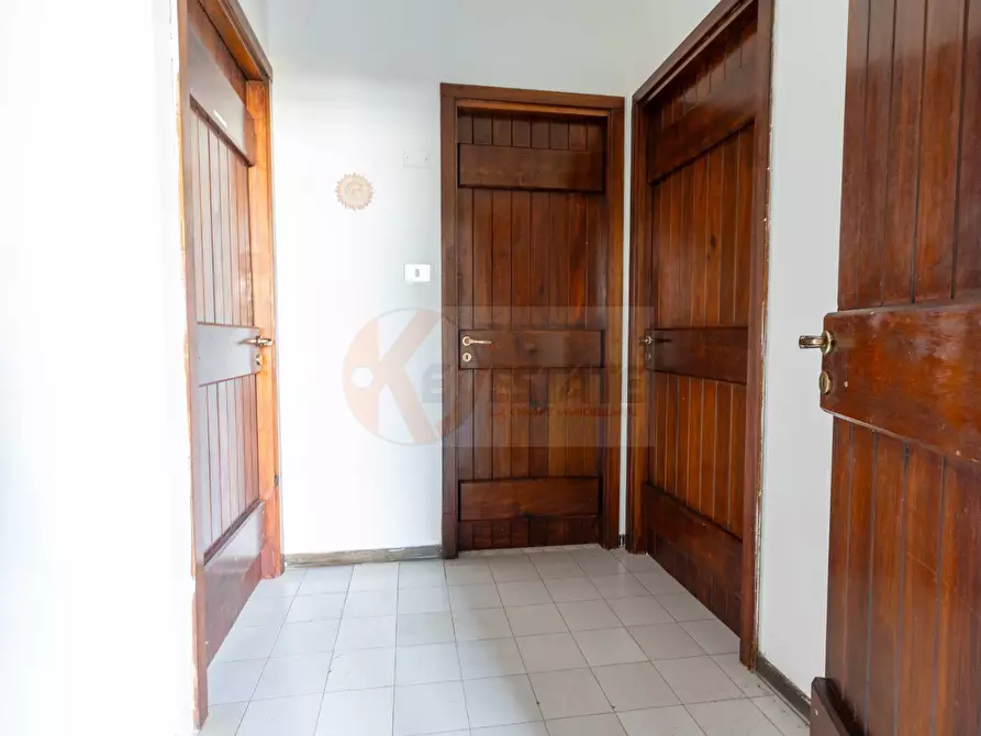 Immagine 21 di Villetta a schiera in vendita  in viale la pelosa 1a a Sassari