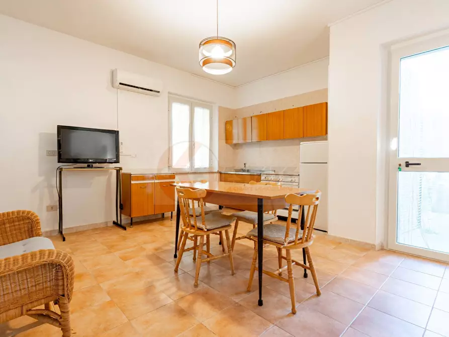 Immagine 3 di Villa in vendita  in via themelly 2 a Banari