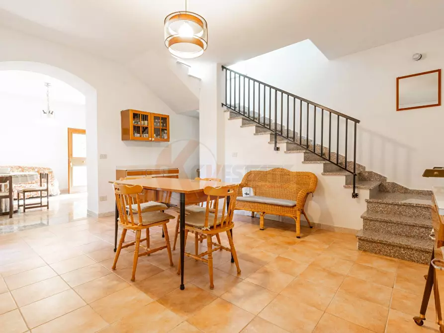 Immagine 1 di Villa in vendita  in via themelly 2 a Banari