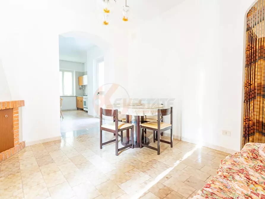 Immagine 7 di Villa in vendita  in via themelly 2 a Banari