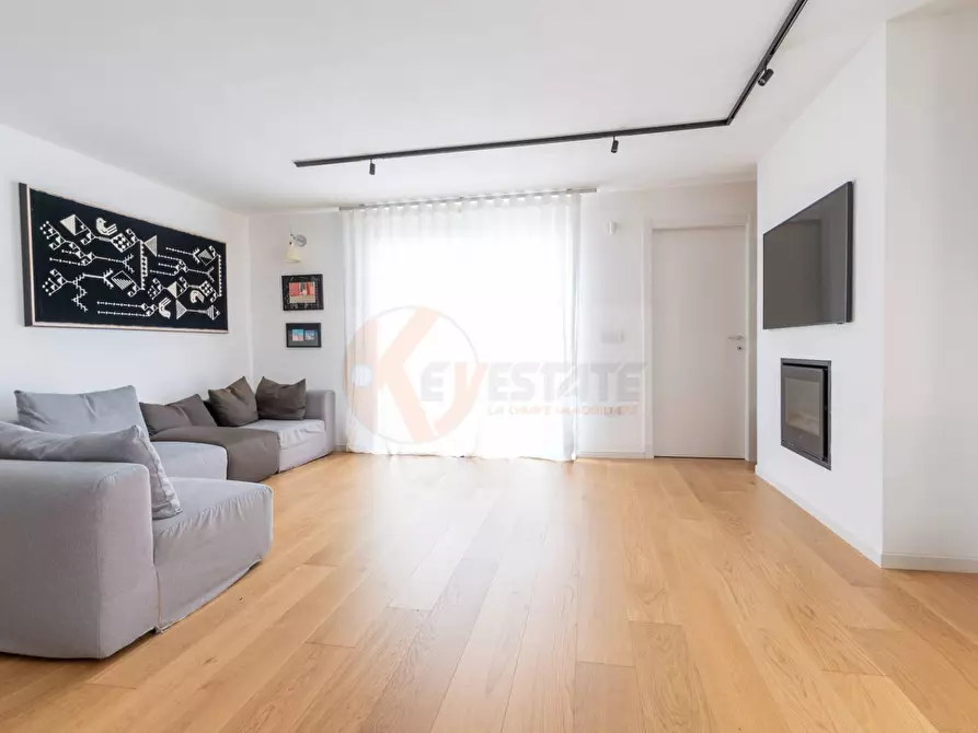 Immagine 2 di Casa semindipendente in vendita  in via Fratelli Cau 31 a Sassari