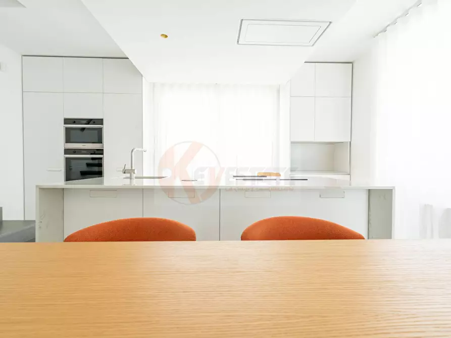 Immagine 12 di Casa semindipendente in vendita  in via Fratelli Cau 31 a Sassari