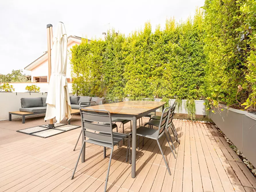 Immagine 1 di Casa semindipendente in vendita  in via Fratelli Cau 31 a Sassari