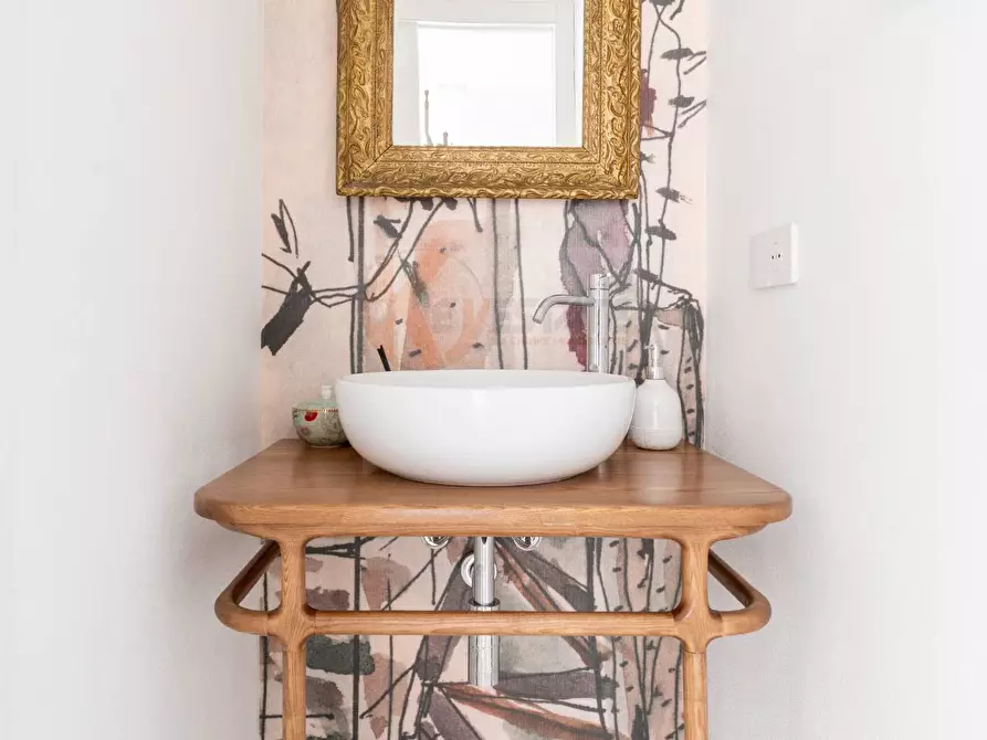 Immagine 17 di Casa semindipendente in vendita  in via Fratelli Cau 31 a Sassari