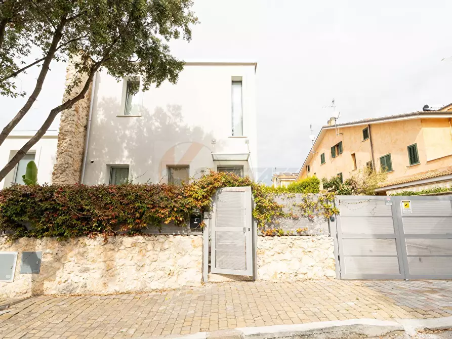 Immagine 37 di Casa semindipendente in vendita  in via Fratelli Cau 31 a Sassari