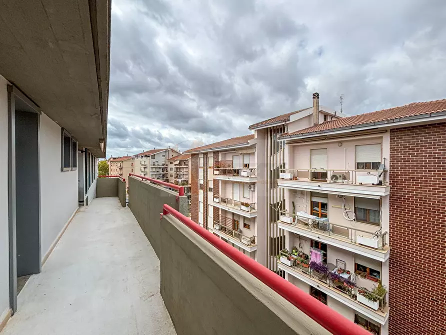 Immagine 24 di Attico in vendita  in VIA PERANTONI SATTA 10 a Sassari