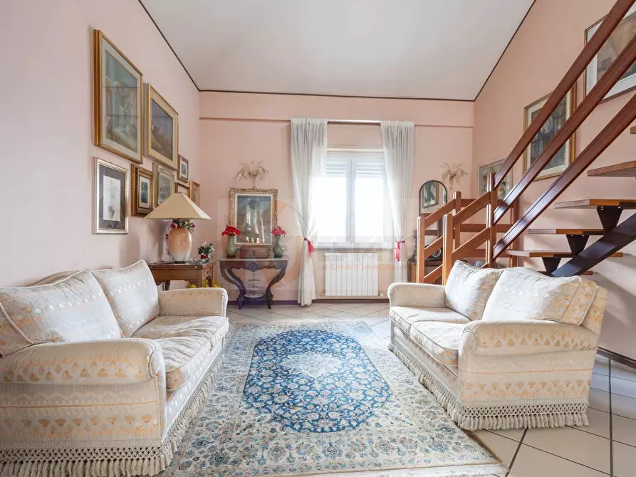 Immagine 9 di Attico in vendita  in VIA PERANTONI SATTA 10 a Sassari