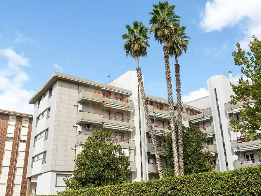 Immagine 38 di Attico in vendita  in VIA PERANTONI SATTA 10 a Sassari