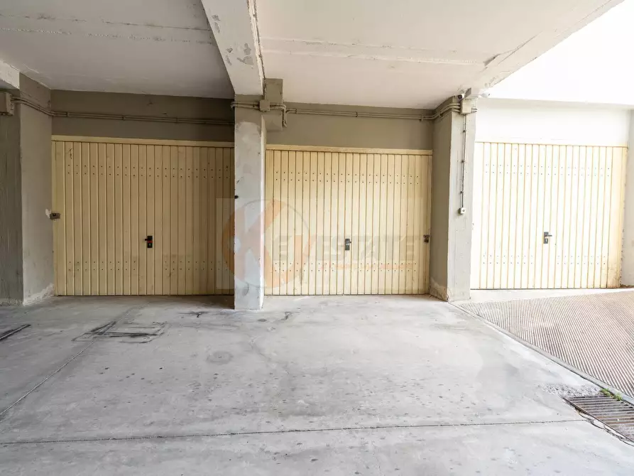 Immagine 42 di Attico in vendita  in VIA PERANTONI SATTA 10 a Sassari