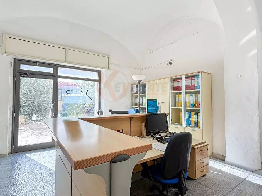 Immagine 5 di Locale commerciale in affitto  in viale Porto Torres 47 a Sassari