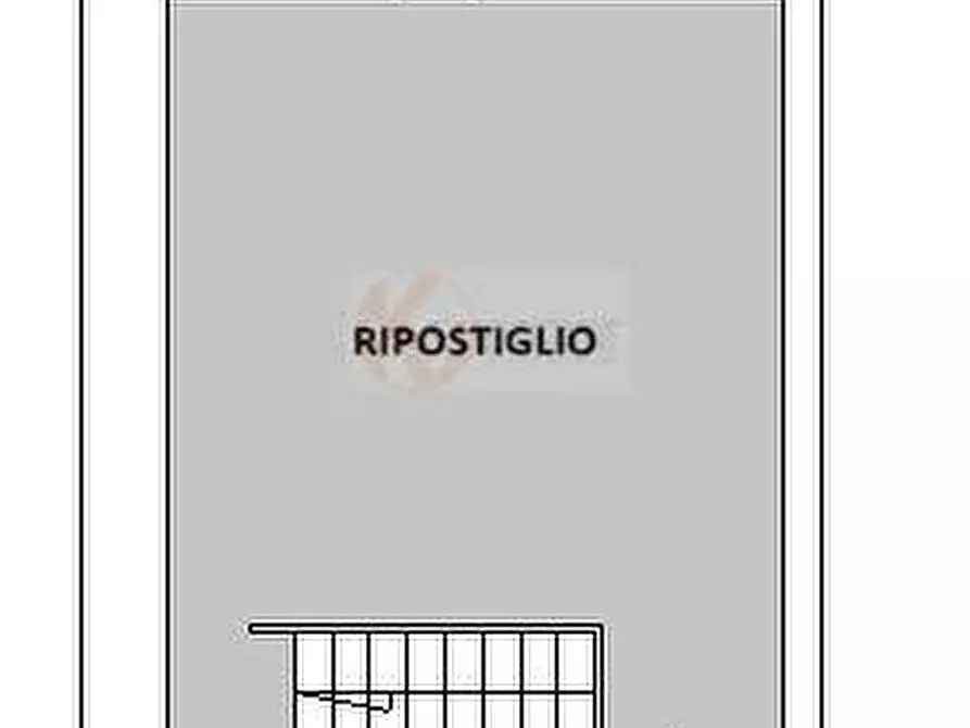 Immagine 23 di Locale commerciale in affitto  in viale Porto Torres 47 a Sassari