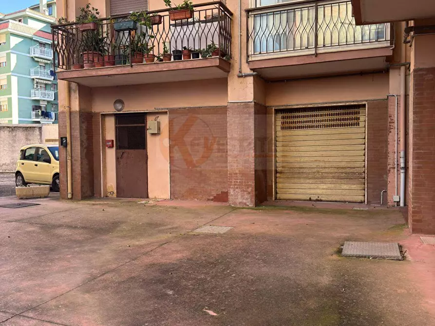 Immagine 7 di Locale commerciale in vendita  in via stanis manca a Sassari