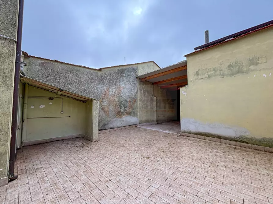 Immagine 17 di Appartamento in vendita  in via Monserrato 59 a Ittiri