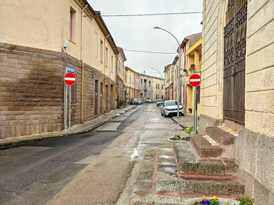 Immagine 24 di Appartamento in vendita  in via Monserrato 59 a Ittiri