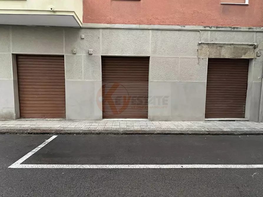Immagine 2 di Locale commerciale in vendita  in Via Torres 71 a Sassari