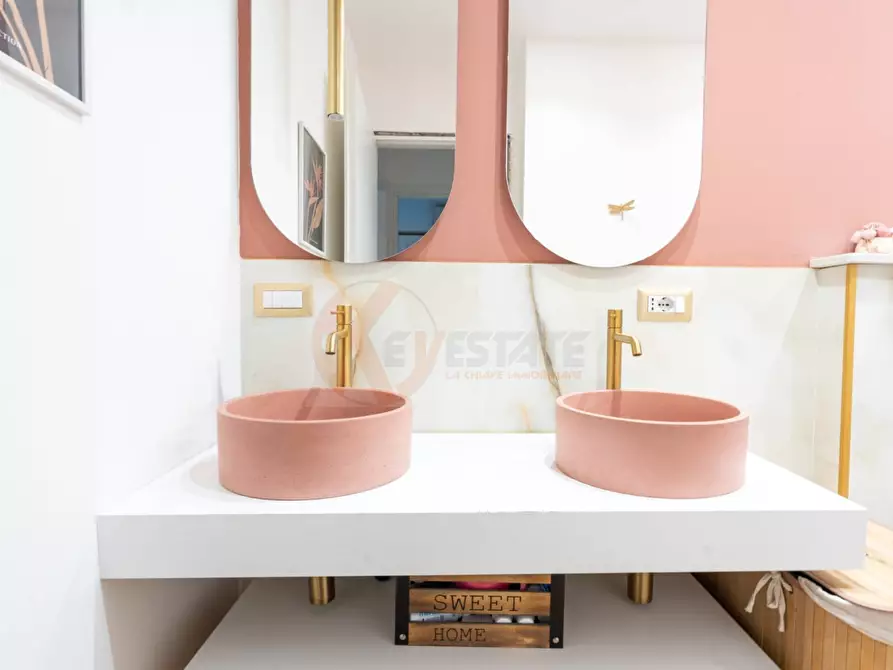 Immagine 18 di Appartamento in vendita  in Via Enzo 19 a Sassari