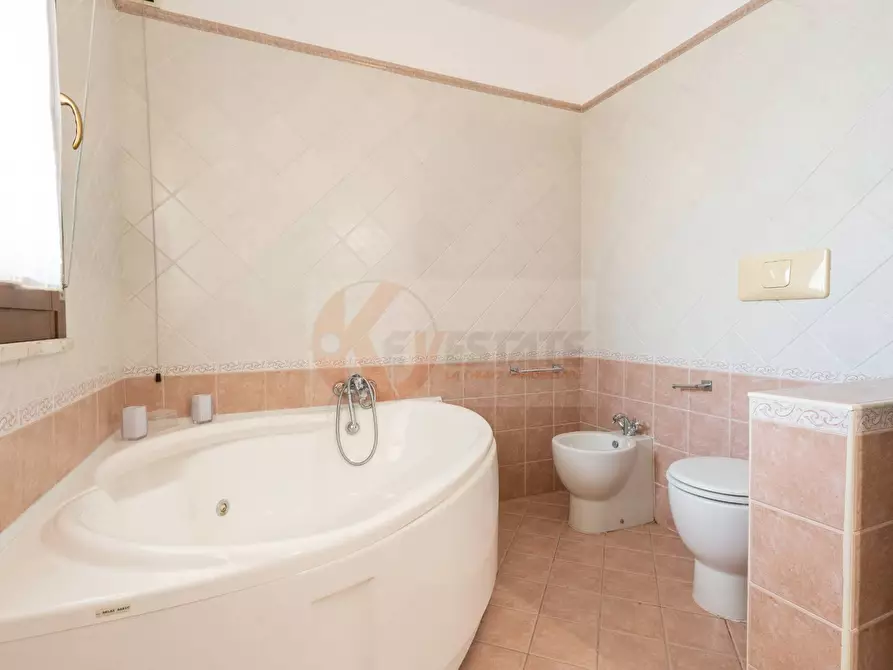 Immagine 22 di Appartamento in vendita  in via Padula 1 a Sassari