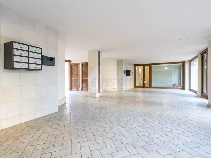 Immagine 28 di Appartamento in vendita  in via Padula 1 a Sassari