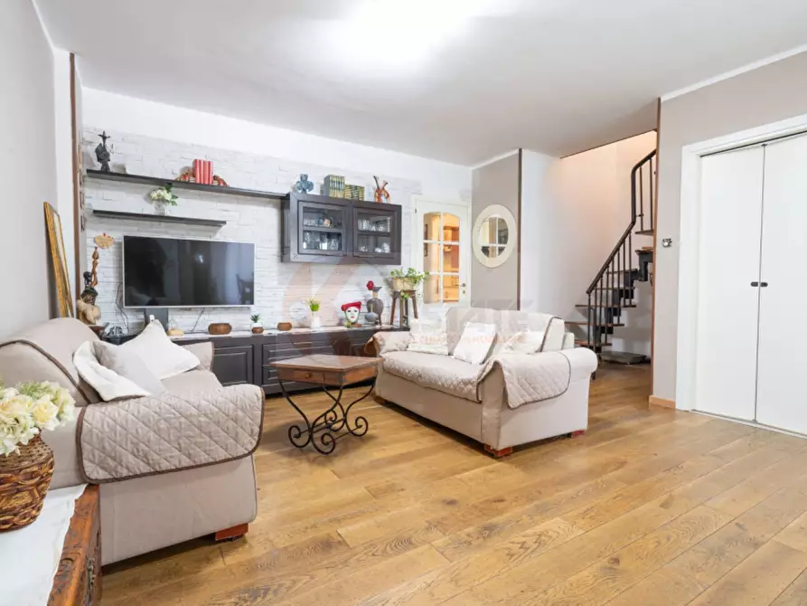 Immagine 1 di Appartamento in vendita  in Via Walter Pasella 36/B a Sassari