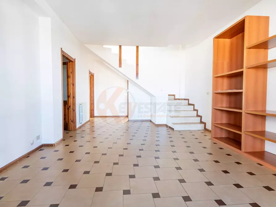 Immagine 4 di Appartamento in vendita  in via Ospitone 14 a Sassari