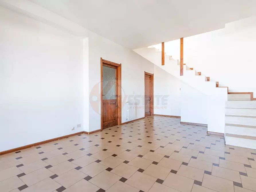 Immagine 5 di Appartamento in vendita  in via Ospitone 14 a Sassari