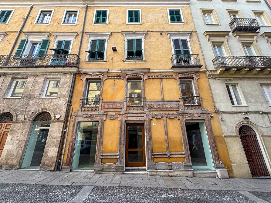 Immagine 17 di Locale commerciale in vendita  in Largo Cavallotti 18 a Sassari