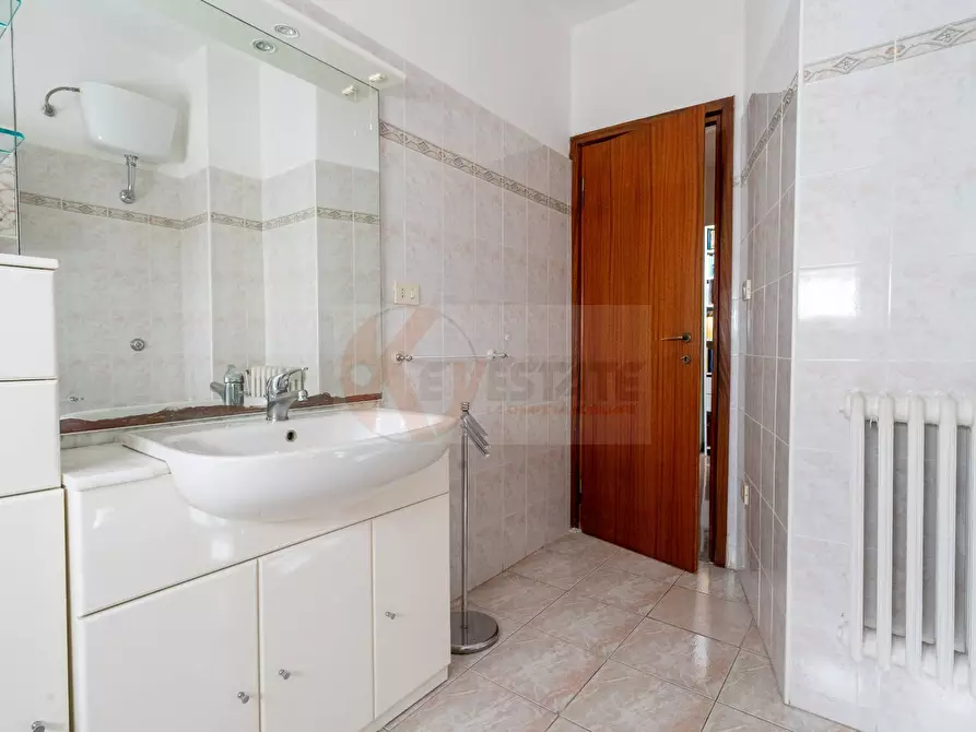 Immagine 21 di Appartamento in vendita  in via Lussu 9 a Sassari