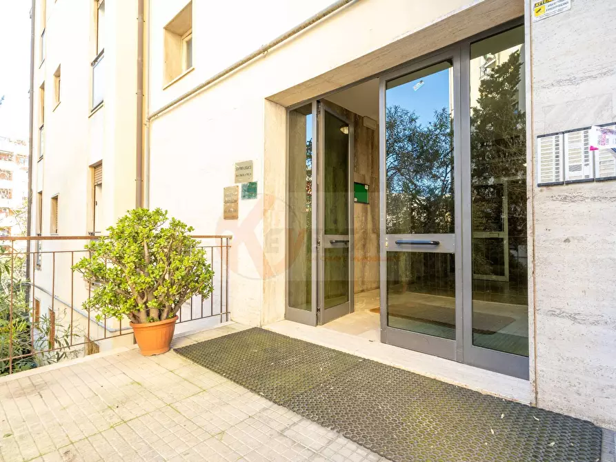 Immagine 30 di Appartamento in vendita  in via Lussu 9 a Sassari