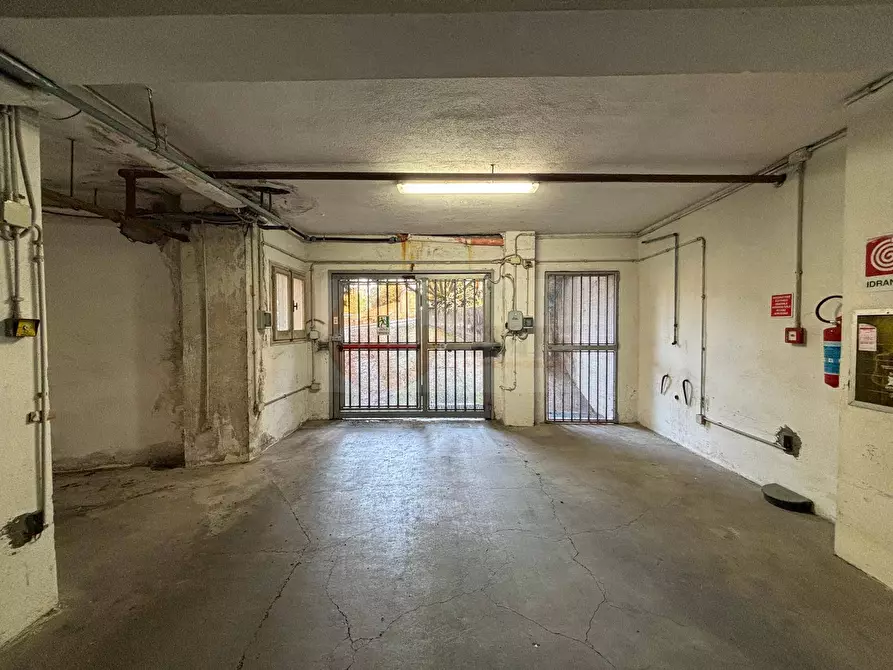 Immagine 34 di Appartamento in vendita  in via Lussu 9 a Sassari