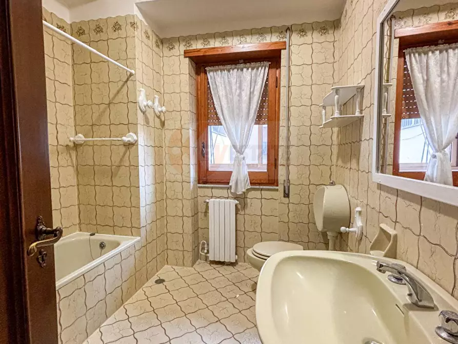 Immagine 14 di Appartamento in vendita  in ADELASIA 11 a Porto Torres