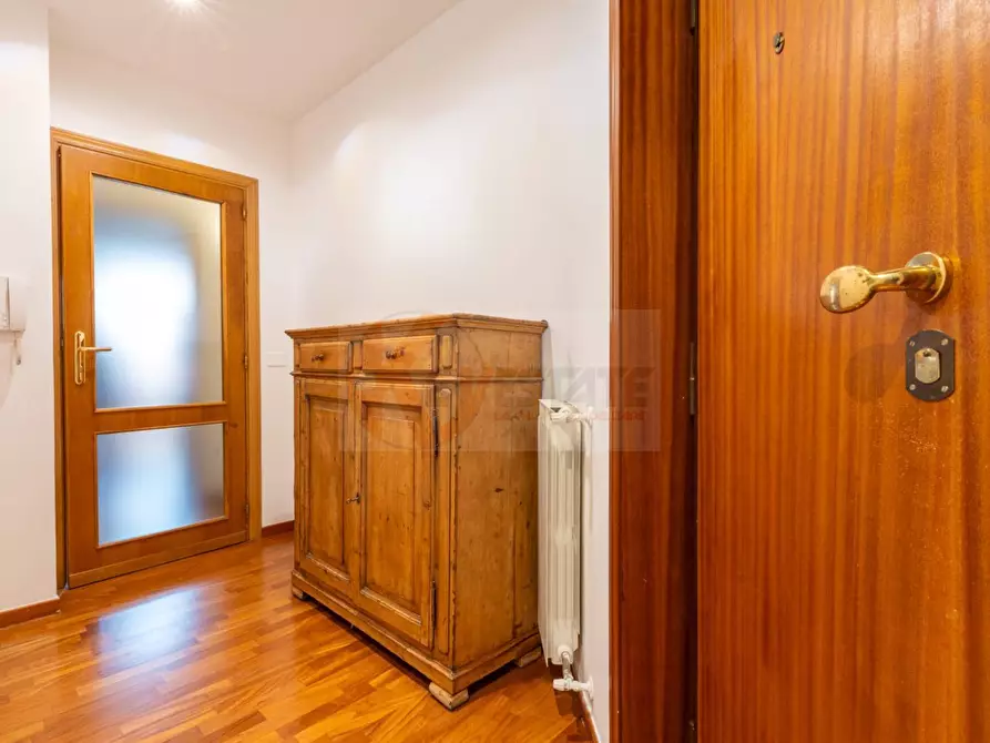 Immagine 6 di Appartamento in vendita  in via Prunizzedda 37 a Sassari