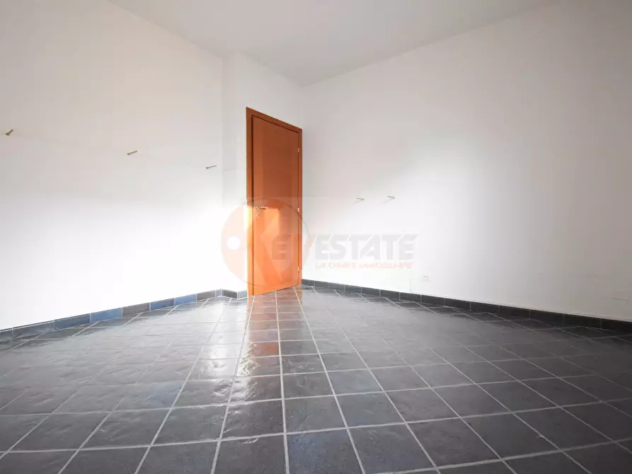 Immagine 11 di Appartamento in vendita  in Via Mughina 26 a Nuoro