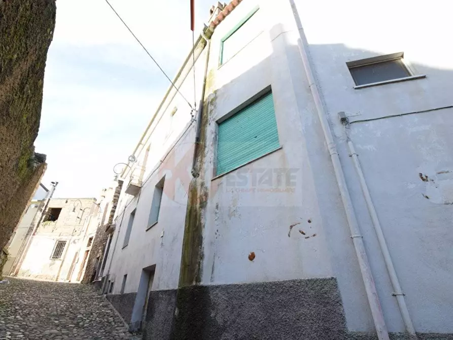 Immagine 31 di Appartamento in vendita  in VIA ICNUSA 17 a Oliena