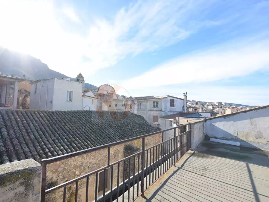 Immagine 18 di Appartamento in vendita  in VIA ICNUSA 17 a Oliena