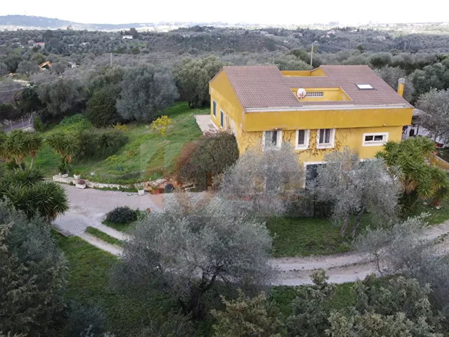 Immagine 2 di Villa in vendita  in Strada Vicinale Mascarello 16 a Sassari