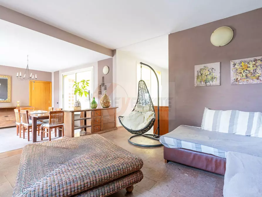 Immagine 29 di Villa in vendita  in Strada Vicinale Mascarello 16 a Sassari