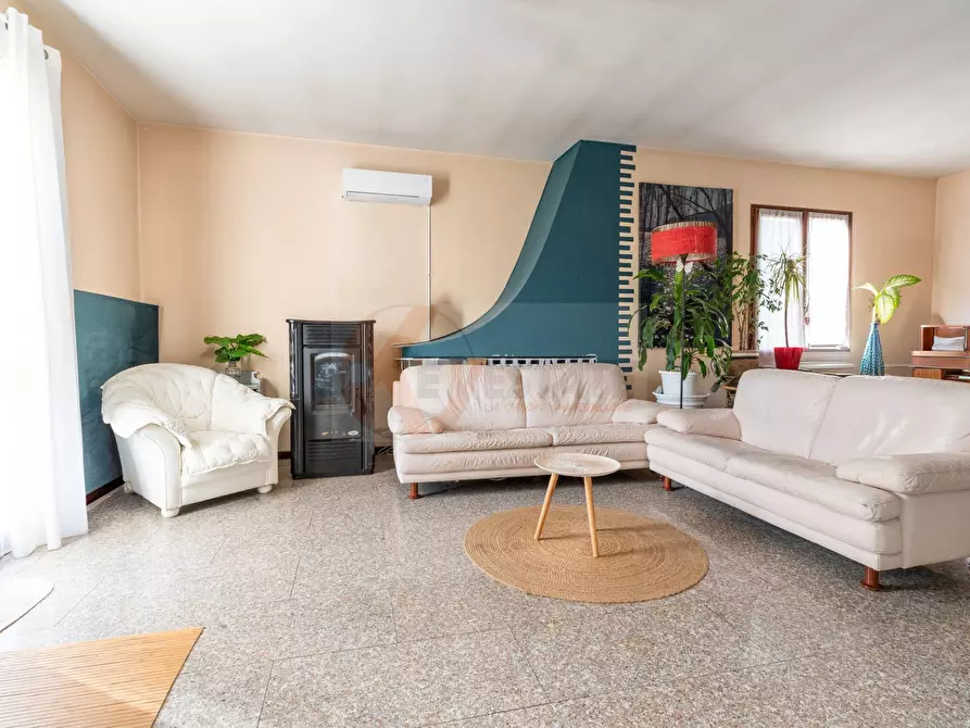 Immagine 9 di Villa in vendita  in Strada Vicinale Monte Oro 50 B a Sassari