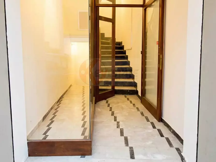 Immagine 4 di Locale commerciale in vendita  in Largo Ittiri 4 a Sassari