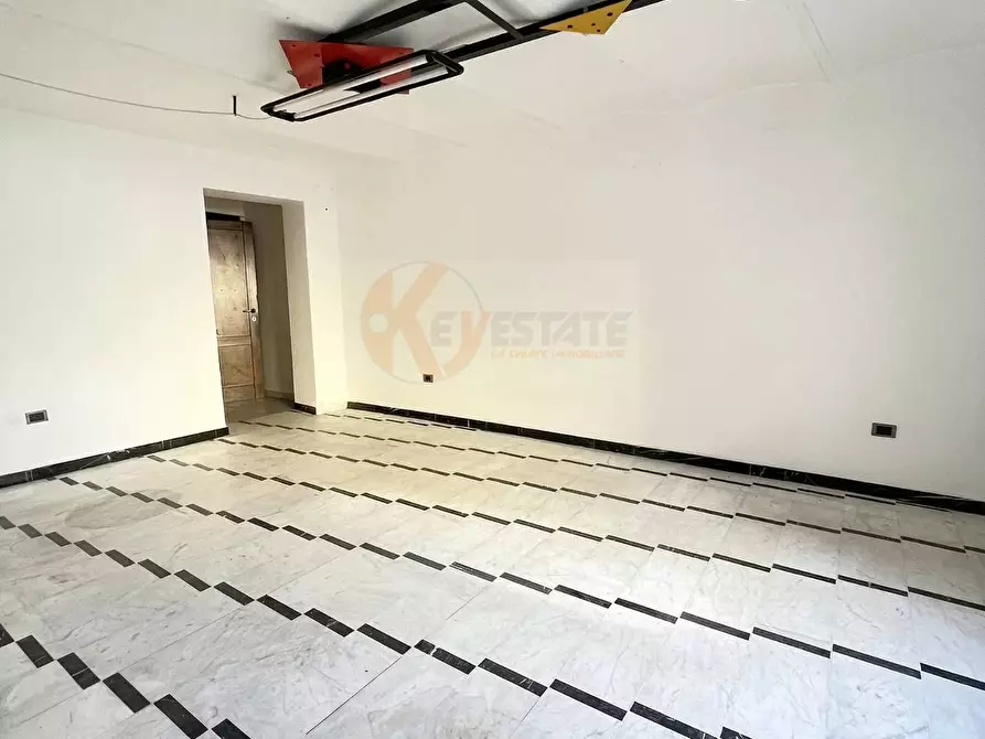 Immagine 16 di Locale commerciale in vendita  in Largo Ittiri 4 a Sassari