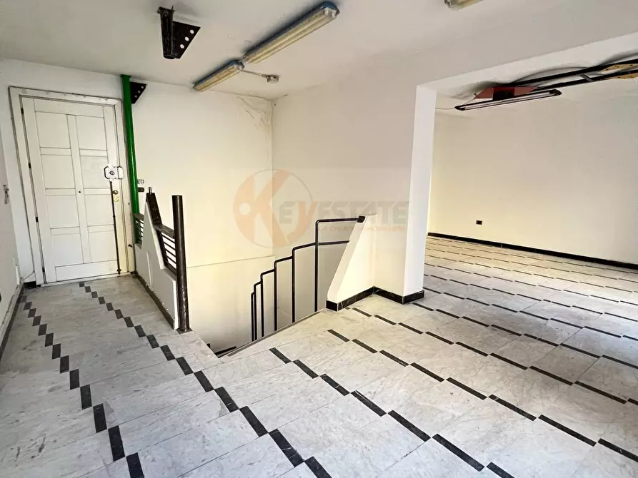 Immagine 11 di Locale commerciale in vendita  in Largo Ittiri 4 a Sassari